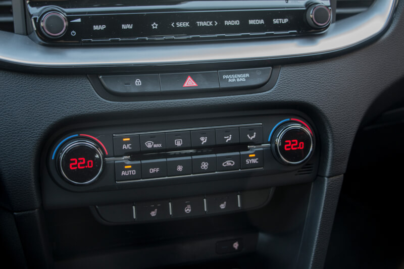 GT ProCeed bakkamera benzinøkonomi GDI DCT KIA test 1.6 T navigation komfortabel
